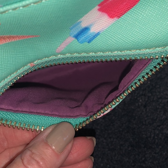 🍦Girl’s Backback🍦 - Picture 4 of 7